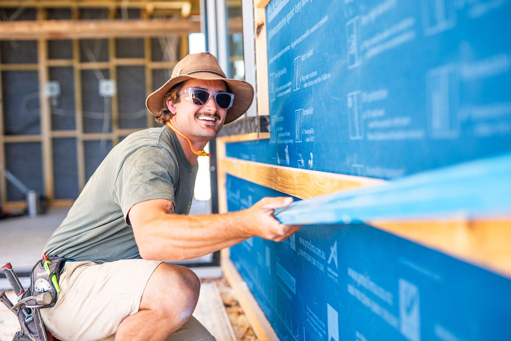 ANVIL CLEAR / GREY UV