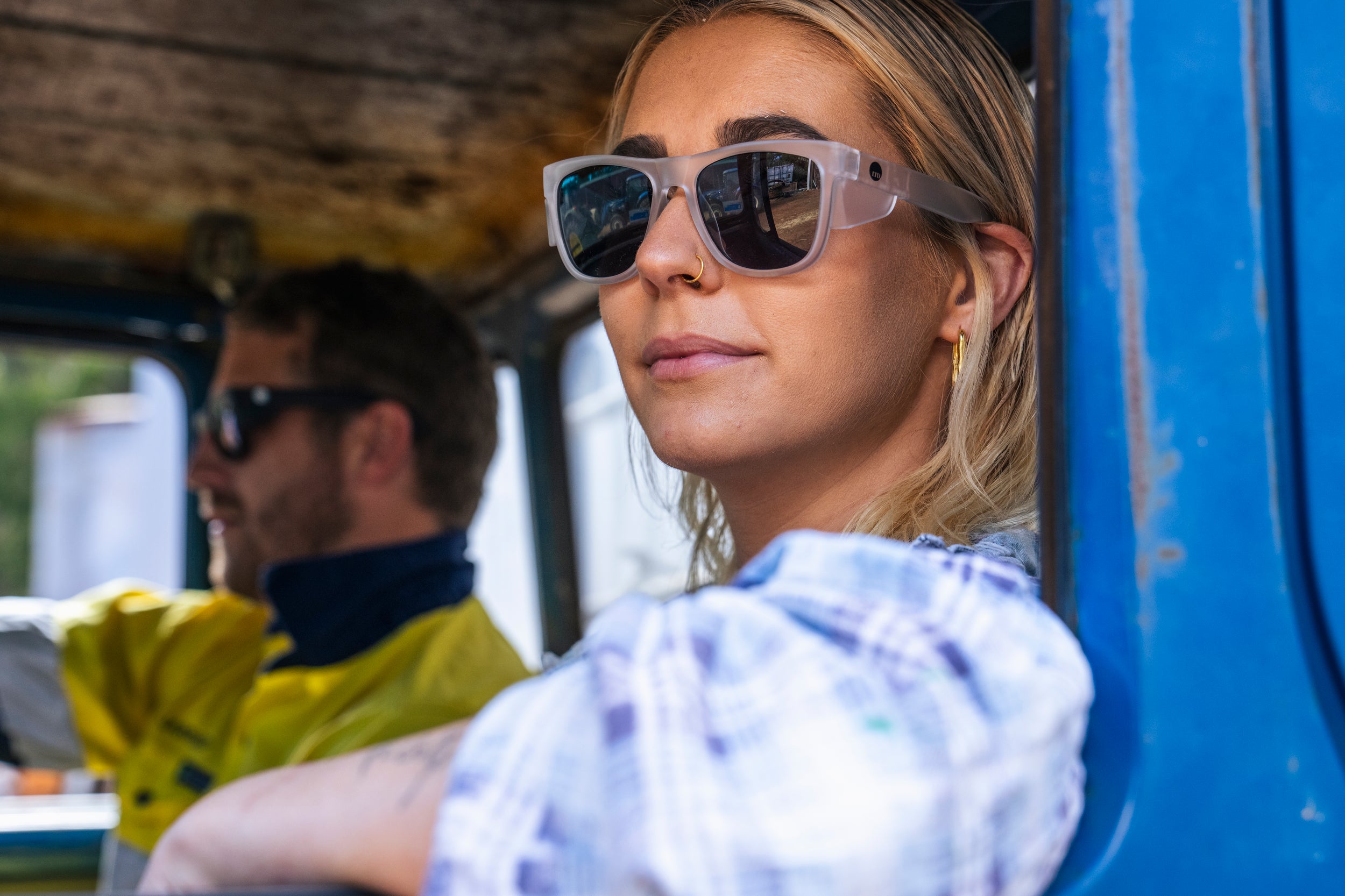 Anvil Matte Gloss Frame with Grey Lens – Safety Glasses